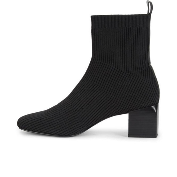 DOLCE VITA Cabe Rib-Knit Sock Booties -  excellent condition! Size 10 - Picture 6 of 12